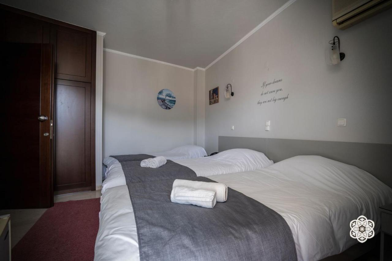 Aktaion Hotel Ігумениця Екстер'єр фото