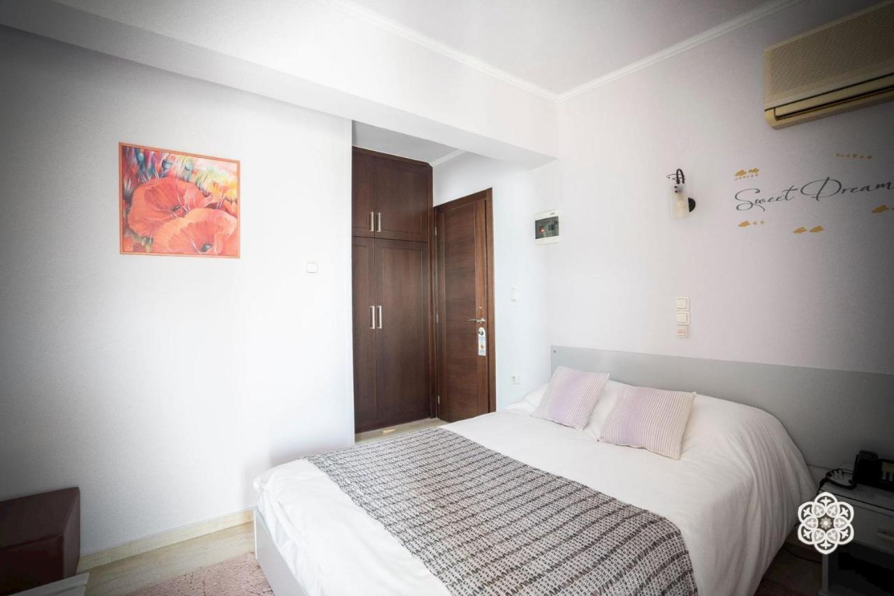 Aktaion Hotel Ігумениця Екстер'єр фото